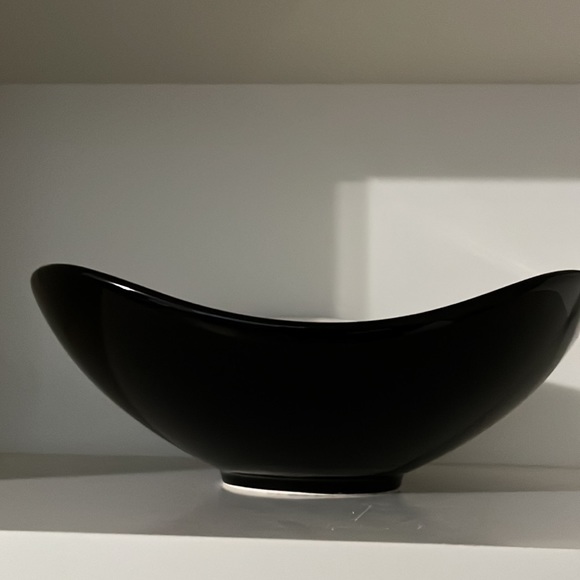 BOGO FREE ALL ITEMS! Black white decorative bowl 12.5 inches diameter - Picture 2 of 6